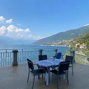 https://apartment-with-big-terrace-and-direct-access-to-the-beach.it-lombardy.com