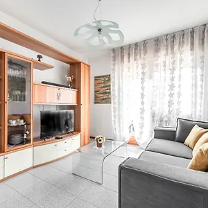 https://residence-fragole-venice.hotelinveneto.com